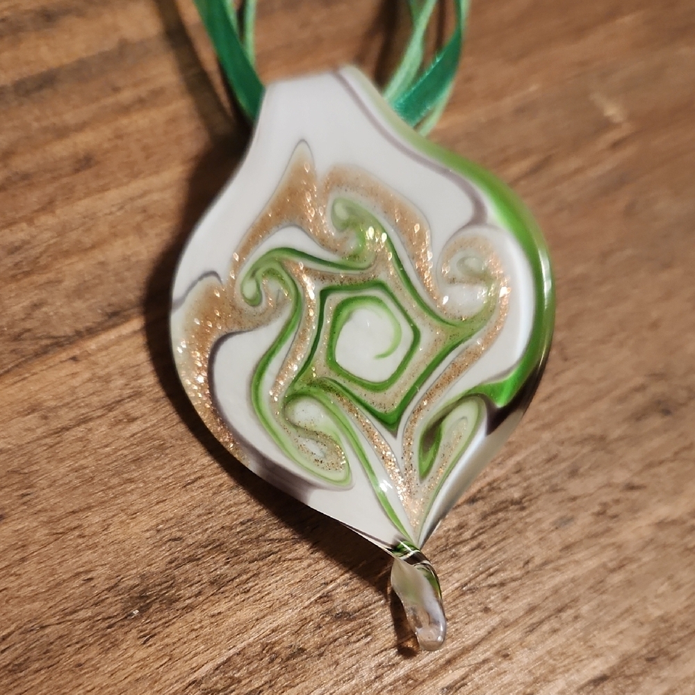 Glass Marbled Teardrop Pendant Necklace